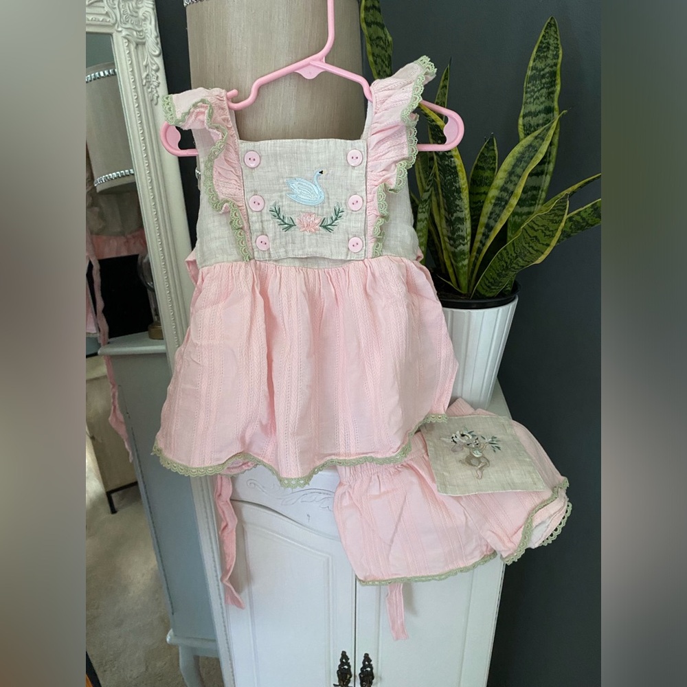 Dress - Picture 3 of 6